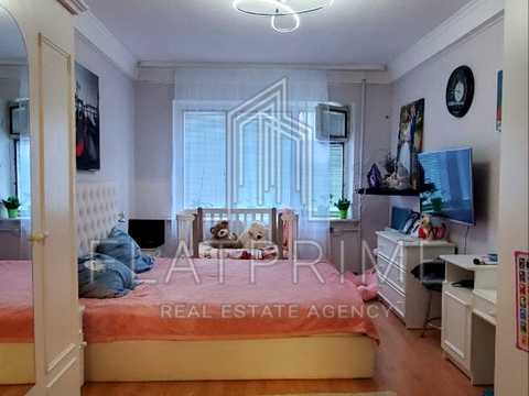 квартира за адресою Салютна вул., 29