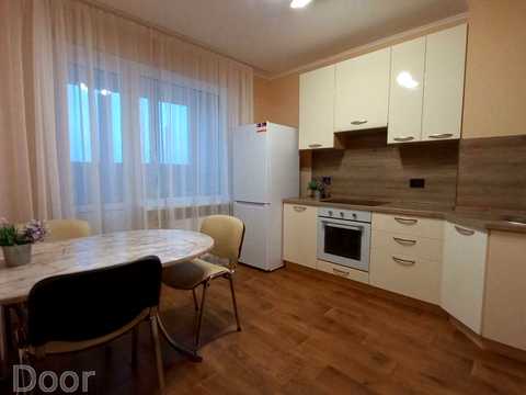 квартира по адресу Ревуцкого ул., 52