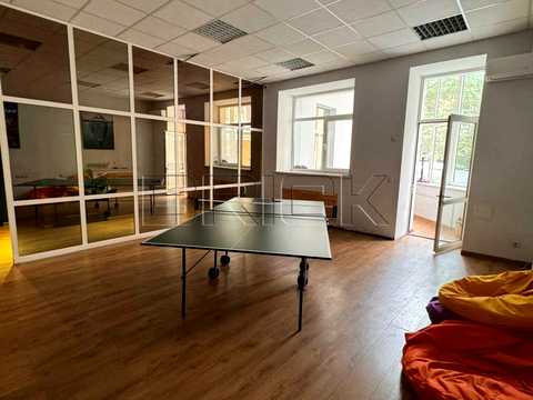 комерційна за адресою Шота Руставелі вул., 22-А