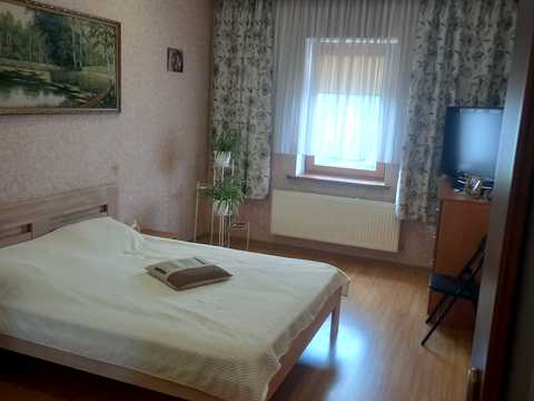 будинок за адресою с. Чагор, 6-та Приміська вул.