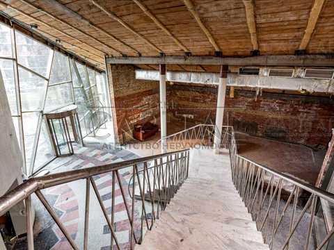 комерційна за адресою Зоологічна вул., 10