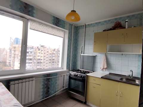 квартира за адресою Прирічна вул., 17