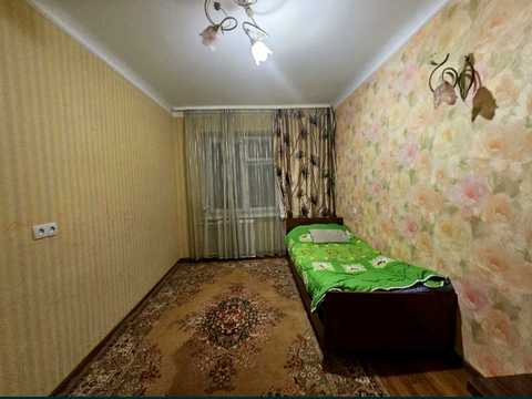 квартира за адресою Довженка вул., 60