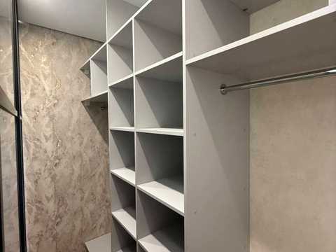 квартира за адресою Краснова вул., 3