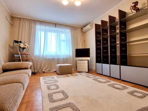 квартира по адресу Анны Ахматовой ул., 3