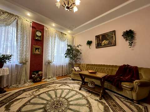 квартира за адресою Чернігів, Борисоглібська вул. (Серьожнікова), 6