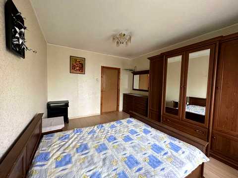квартира за адресою Драгоманова вул., 8-Б