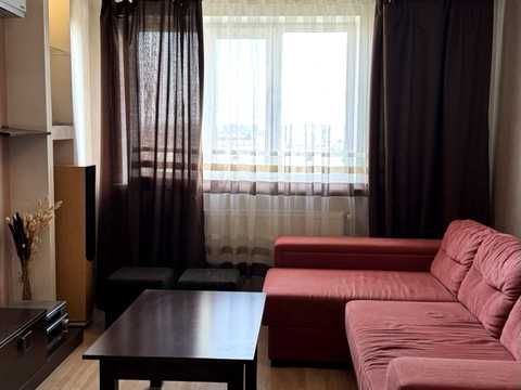 квартира за адресою Будівельників вул., 28