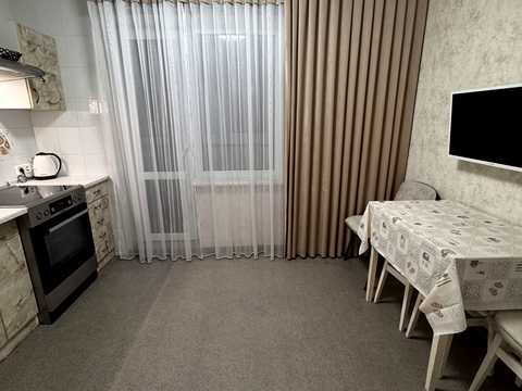 квартира за адресою Наталії Ужвій вул., 7