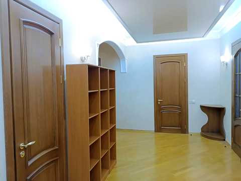 квартира за адресою Назарівська вул. (Вєтрова), 11