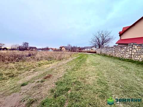 участок по адресу Вітрова