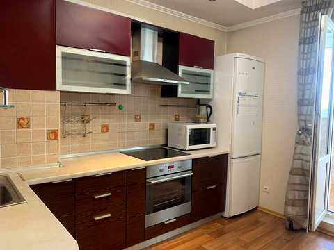 квартира за адресою Григорія Ващенка, 1