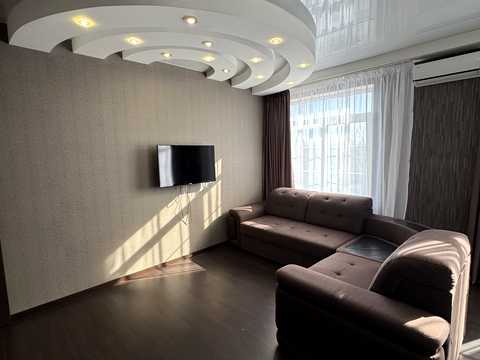 квартира за адресою Дмитра Луценка вул. (Крейсера "Аврора"), 10-А