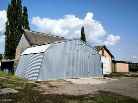 комерційна за адресою с. Білозір'я, Леніна, 110