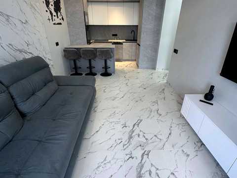 квартира за адресою Салютна вул., 2к6