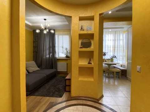 квартира по адресу Сагайдачного ул., 4