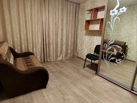 квартира за адресою Глобинська вул. (Маршала Батицького), 20