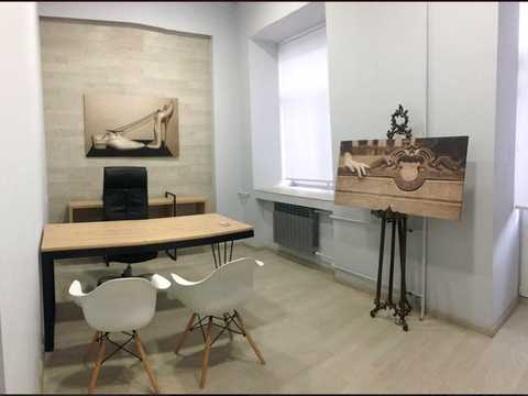 комерційна за адресою Тарасівська вул., 16