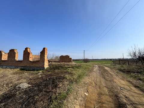 ділянка за адресою с. Дрозди, Кільцева