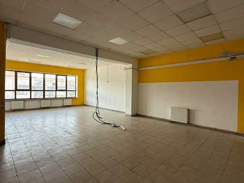 коммерческая по адресу Черновола ул., 9