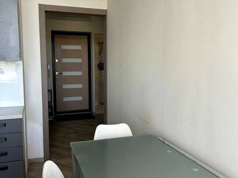 квартира за адресою Академіка Писаржевського вул., 8