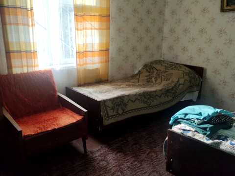 будинок за адресою с. Карпівці, Вишнева, 2