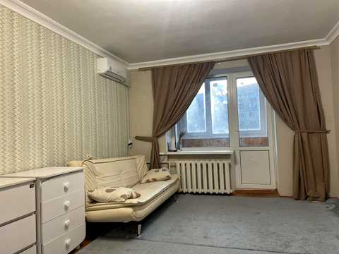 квартира за адресою Академіка Глушкова просп., 24
