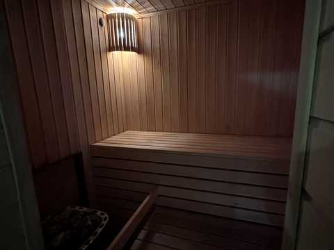 коммерческая по адресу Мандрыковская ул., 136