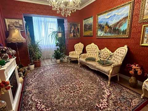 квартира за адресою Августина Волошина вул., 3-А