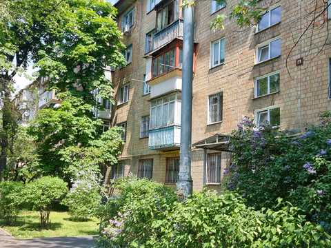 квартира по адресу Івана Микитенка ул., 13
