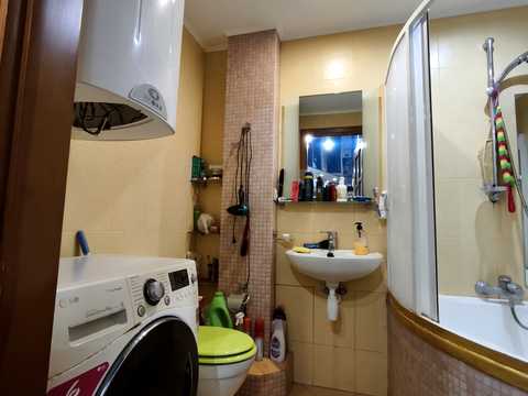 квартира по адресу Запорізька ул., 21