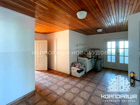 комерційна за адресою Ужгород, Загорська вул., 1А