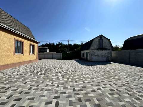 будинок за адресою Дачна, 10