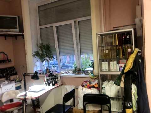 комерційна за адресою Пирогівський Шлях вул. (Червонопрапорна), 44-А