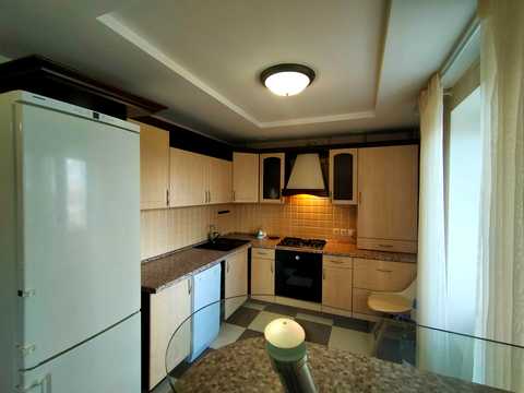 квартира за адресою Соборна вул., 446
