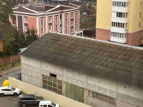 комерційна за адресою Ярослава Мудрого вул., 10