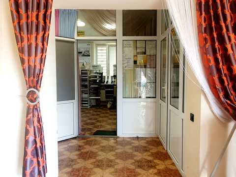комерційна за адресою Авіаконструктора Антонова вул., 34