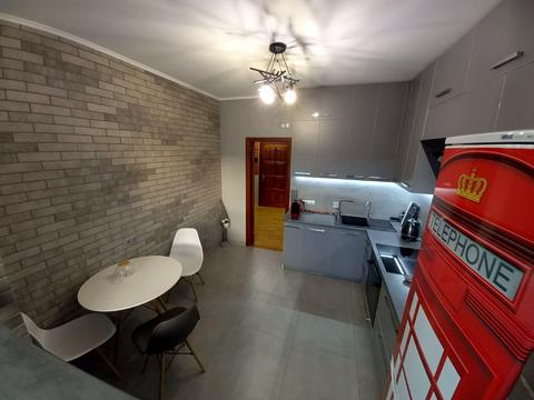 квартира за адресою Анни Ахматової вул., 35-Б