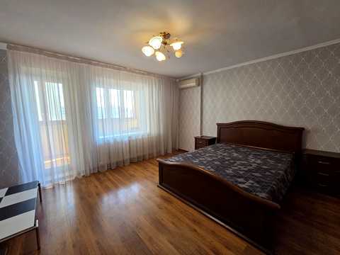 квартира за адресою Братства Тарасівців вул. (Декабристів), 12/37