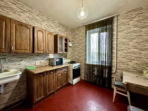 квартира по адресу Лазурная ул., 18-Б