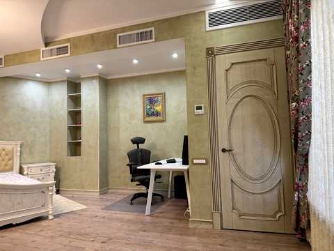 комерційна за адресою Приморська, 26