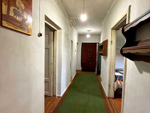 будинок за адресою с. Мости, Гаївки, 6