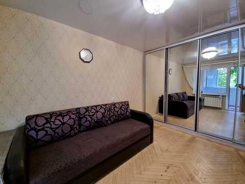 квартира за адресою Братів Зерових вул. (Червонопартизанська), 14А