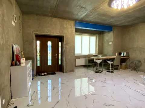 будинок за адресою Центральна вул., 33