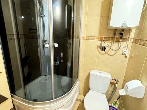 коммерческая по адресу Кривой Рог, Горького, 8