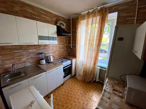 квартира за адресою Ісмаїла Гаспринського вул. (Сормовська), 18