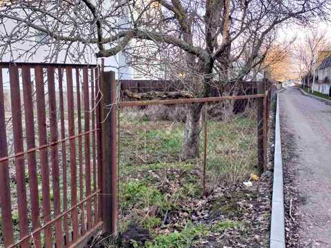 ділянка за адресою Садова вул., 55