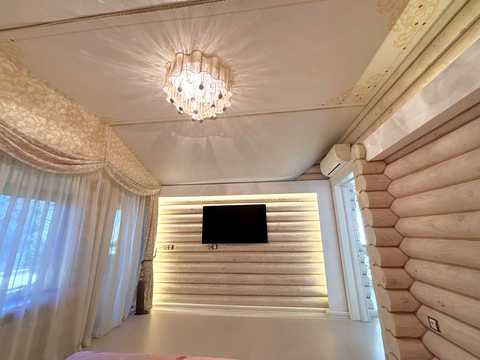 будинок за адресою с. Новоселівка, Набережна