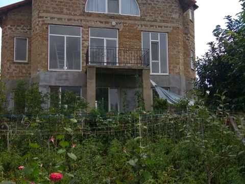 дом по адресу 1 линия