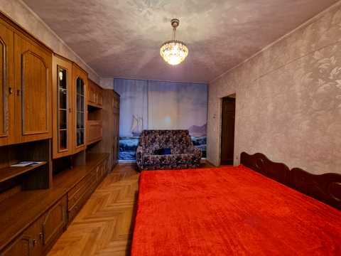 квартира по адресу Ревуцкого ул., 44